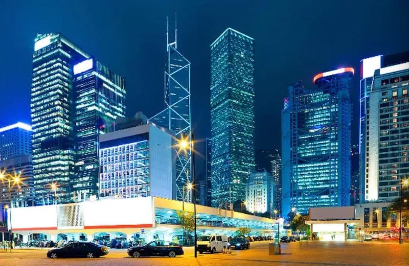在注册香港公司时用哪种个人证件比较好